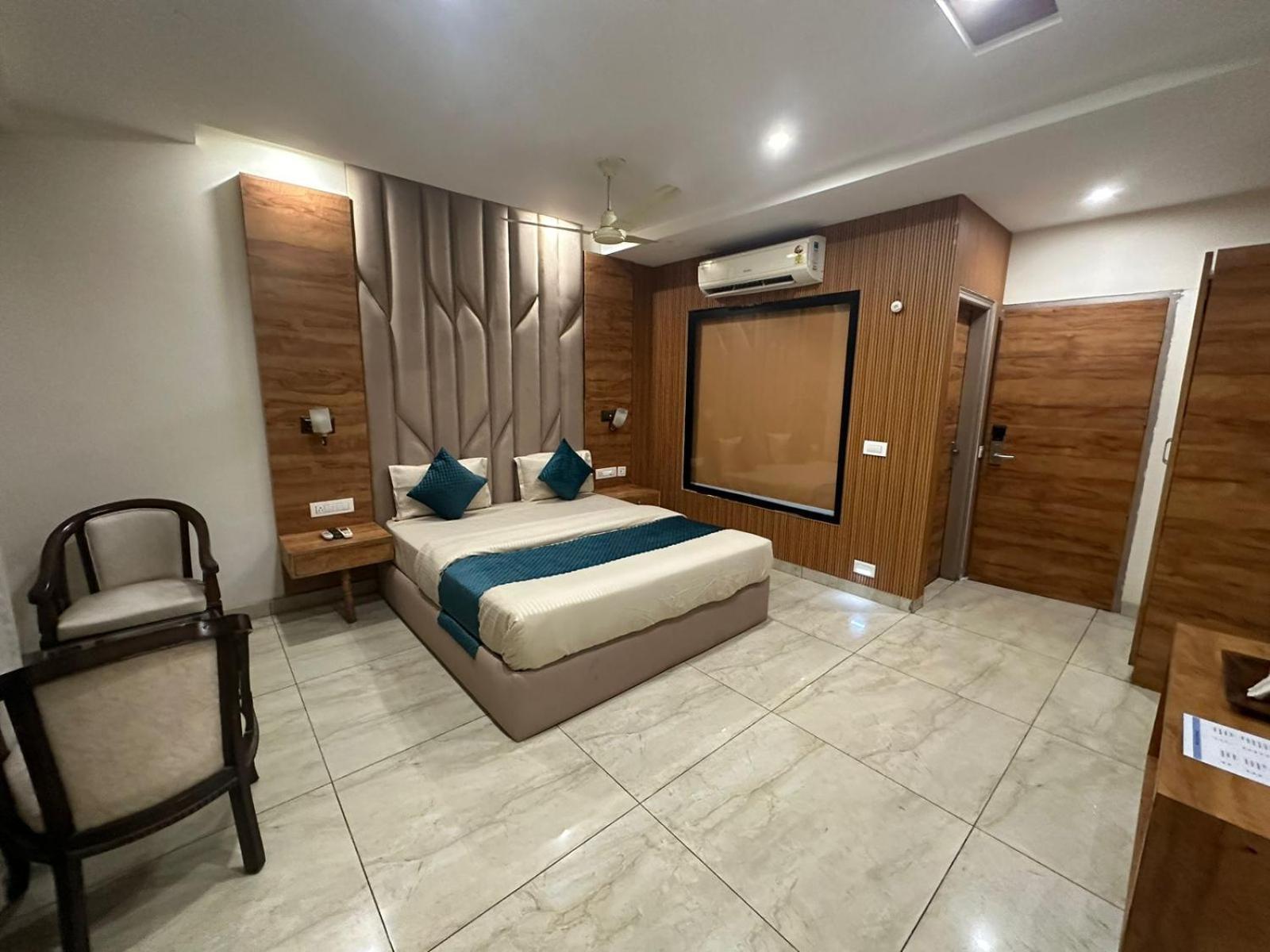 Hotel Destination Zirakpur
